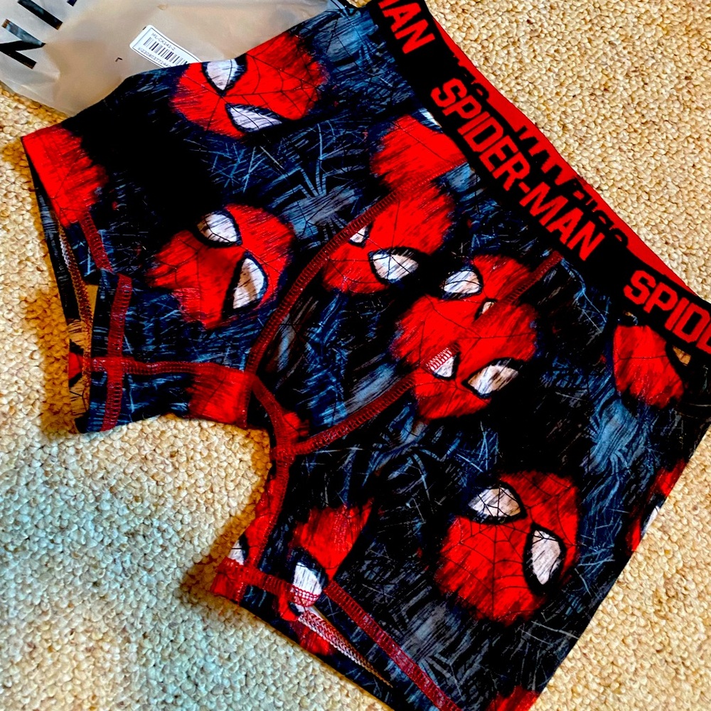 Women’s boy shorts Spider-Man new!